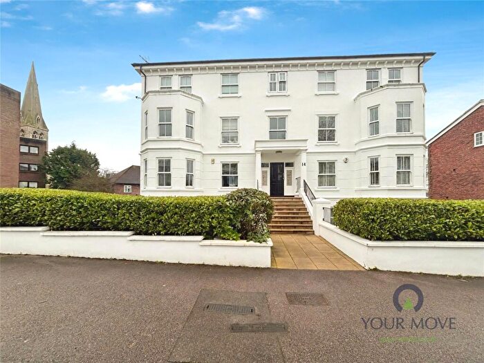 2 Bedroom Flat For Sale In Avenue Elmers, Surbiton, KT6