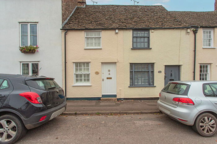 2 Bedroom Cottage For Sale In Culverhay, Wotton-under-Edge, GL12