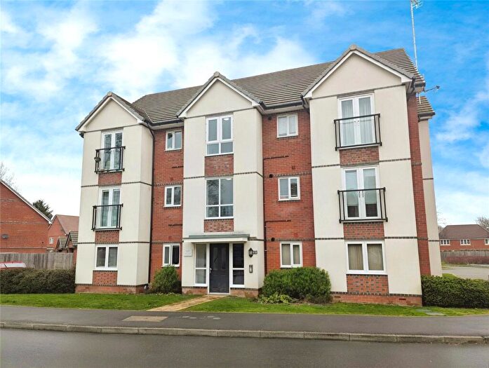 2 Bedroom Apartment For Sale In Fullbrook Avenue, Spencers Wood, Reading, Berkshire, RG7