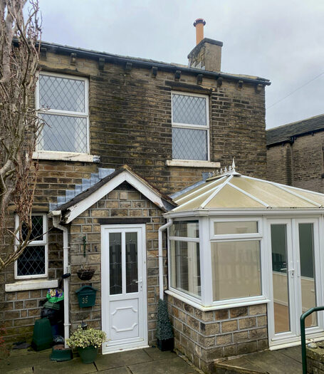 2 Bedroom Terraced House To Rent In Burn Road, Huddersfield, West Yorkshire, HD3