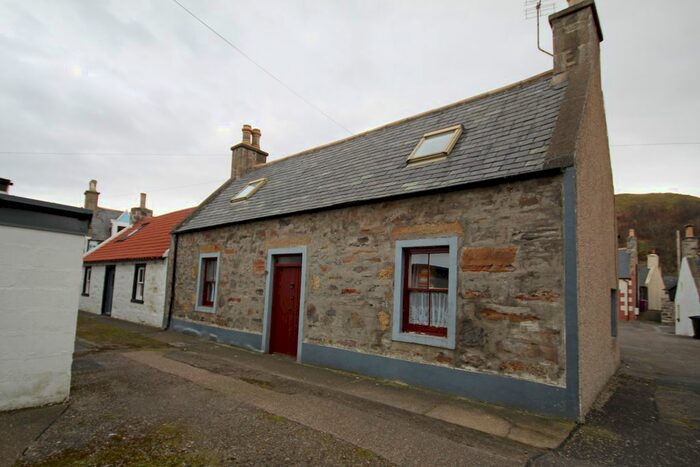 3 Bedroom Semi-Detached House For Sale In Seatown, Cullen, AB56