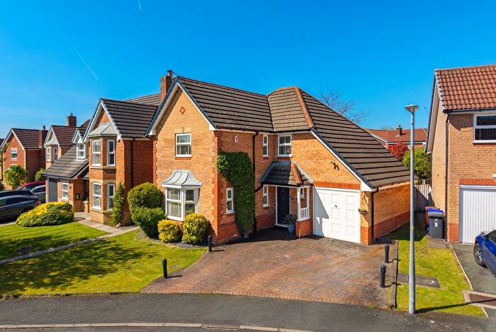 4 Bedroom Detached House For Sale In Thorns Villa Gardens, Boothstown, M28