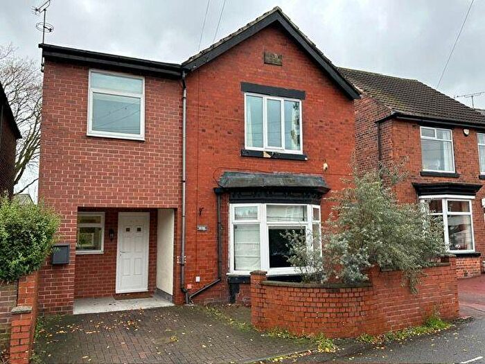 4 Bedroom Detached House To Rent In Church Street Clowne, S43