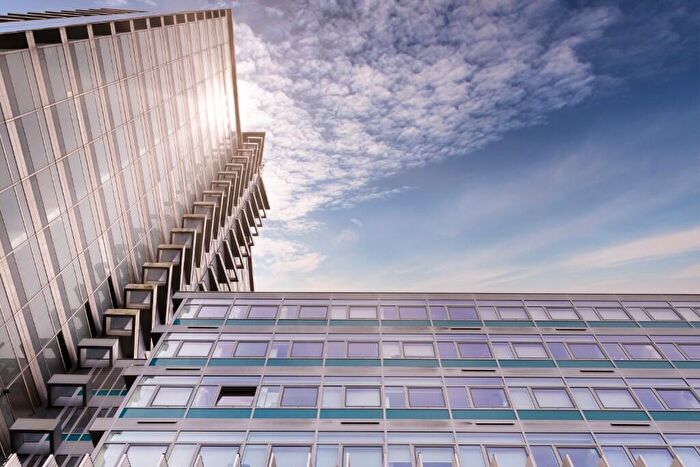 1 Bedroom Flat To Rent In Northpoint, Ewell Road, Surbiton, KT6