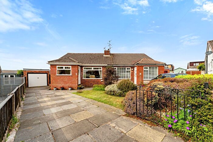 2 Bedroom Semi-Detached Bungalow For Sale In Ross Close, Billinge, WN5