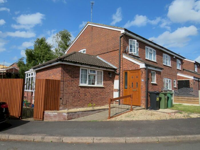 3 Bedroom Property To Rent In Atherstone Close, Oadby, Leicester, LE2