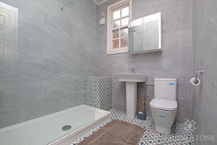 2 Bedroom Apartment To Rent In The Oaks, London Rd, LE2