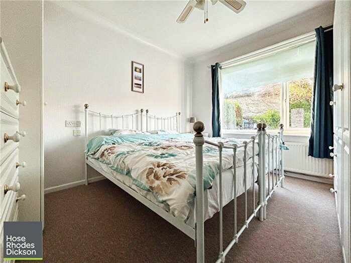 2 Bedroom Bungalow For Sale In Hill Street, Sandown, PO36