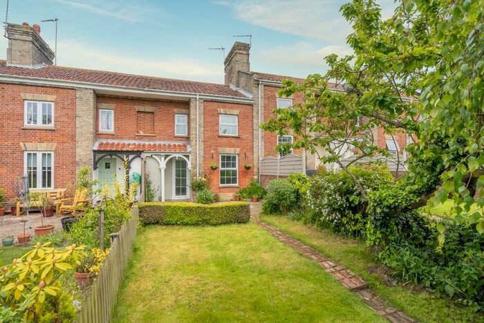3 Bedroom Terraced House For Sale In Brickfields, Somerleyton, Lowestoft, NR32