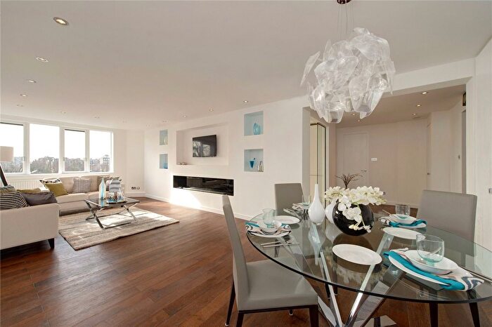 2 Bedroom Flat For Sale In Wellington Road, St John's Wood, London, NW8