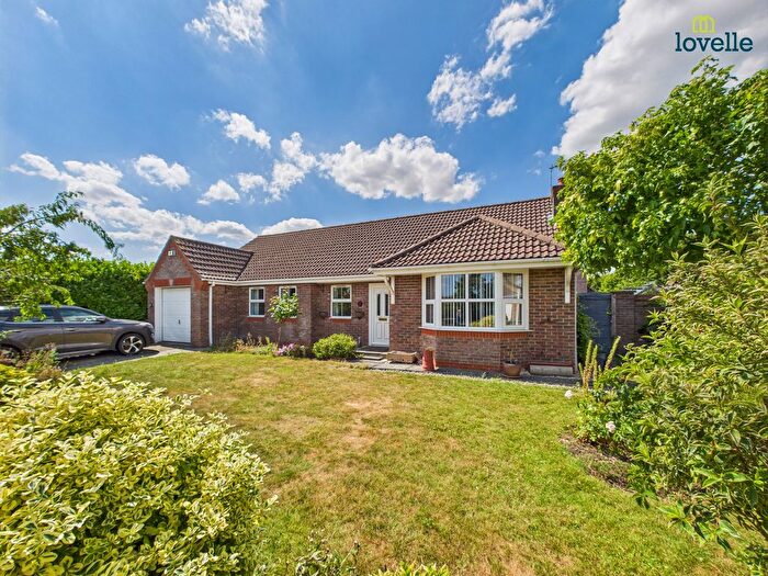 3 Bedroom Detached Bungalow For Sale In Finch Way, Wragby, LN8