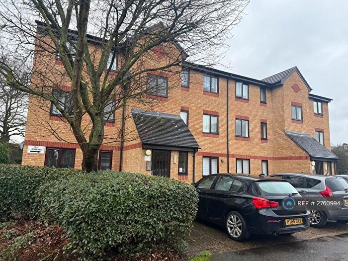 1 Bedroom Flat To Rent In Latimer Drive, Hornchurch, RM12