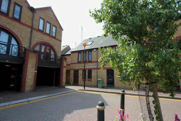 4 Bedroom Terraced House To Rent In Torrington Place, Wapping, E1W