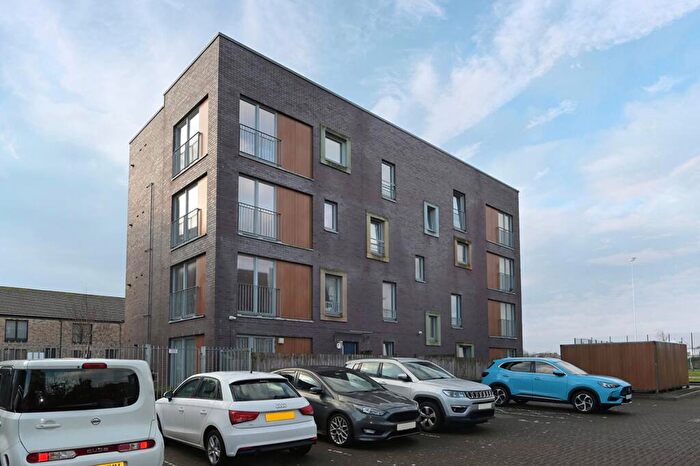 2 Bedroom Flat For Sale In Flat, Harewood Road, Niddrie Mains, Edinburgh, EH16