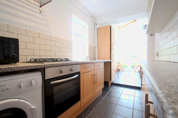 3 Bedroom Property To Rent In Hartopp Road, Leicester, LE2