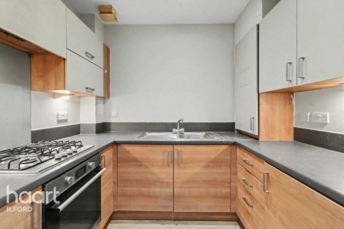 2 Bedroom Flat For Sale In Clark Grove, Ilford, IG3