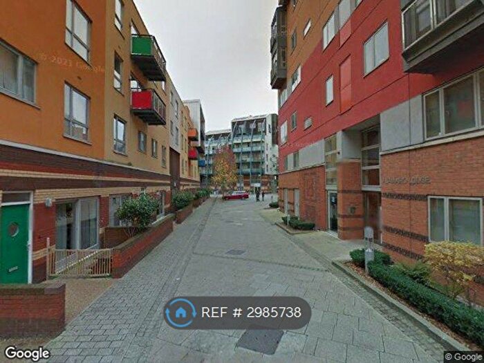 2 Bedroom Flat To Rent In Maurer Court, London, SE10
