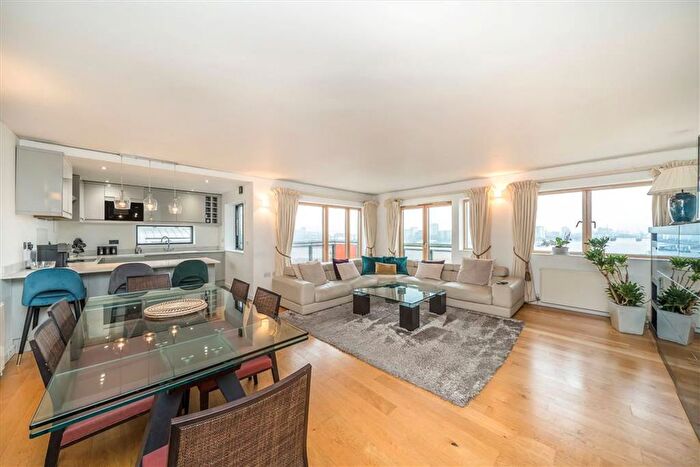 3 Bedroom Flat For Sale In Renaissance Walk, Greenwich, SE10