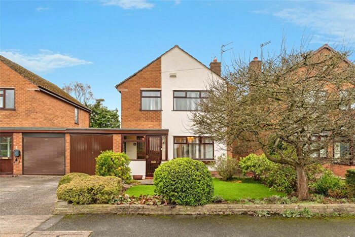 3 Bedroom Link Detached House For Sale In Meadow Lane, Willaston, Neston, Cheshire, CH64