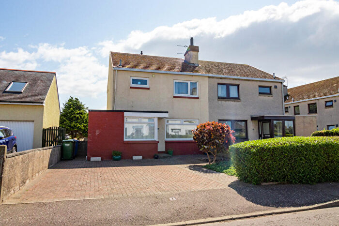3 Bedroom Semi-Detached House For Sale In Links Avenue, Montrose, DD10