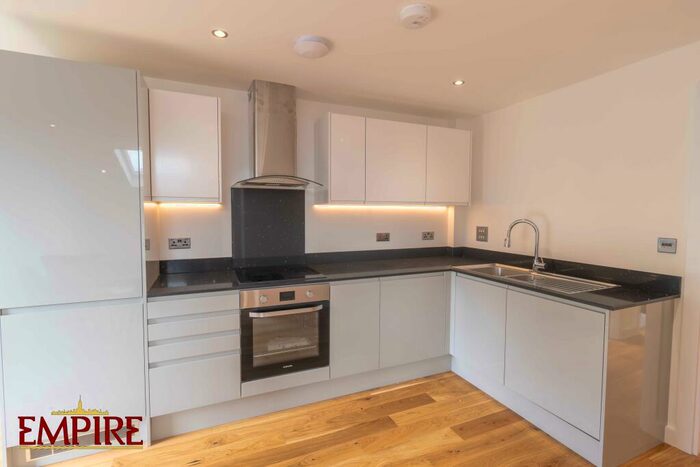 2 Bedroom Apartment To Rent In New School House, Legge Lane, B1