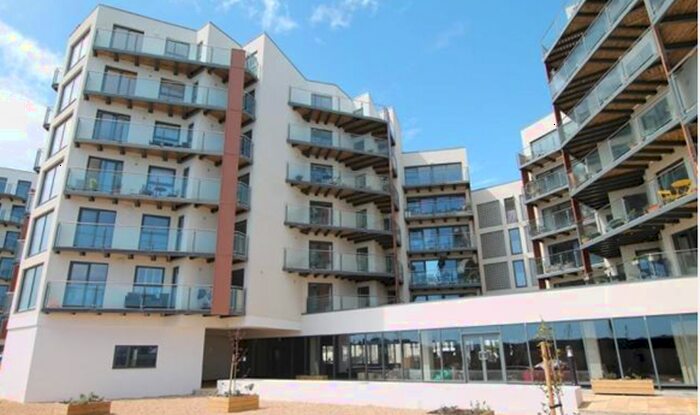 2 Bedroom Flat To Rent In Mariner Point, Shoreham-by-Sea, BN43