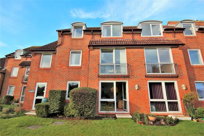 1 Bedroom Retirement Property To Rent In Homeshore House, Sutton Road, Seaford, BN25