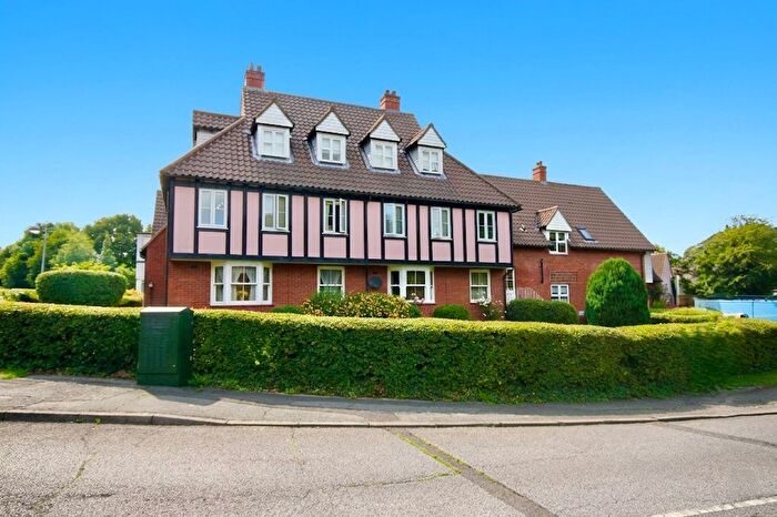 1 Bedroom Property For Sale In Bridgecote Lane, Noak Bridge, SS15