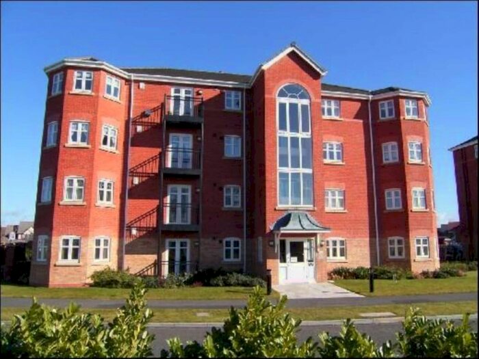 2 Bedroom Flat To Rent In Washington Drive, Warrington, WA5