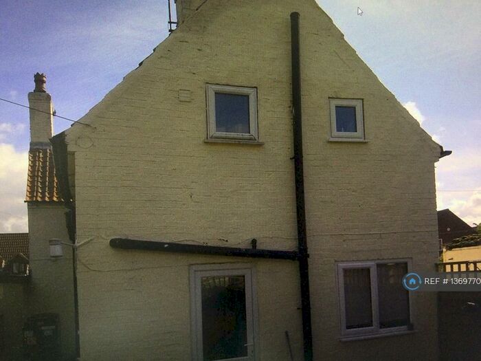 3 Bedroom Semi-Detached House To Rent In Church Lane, Eagle, Lincoln, LN6