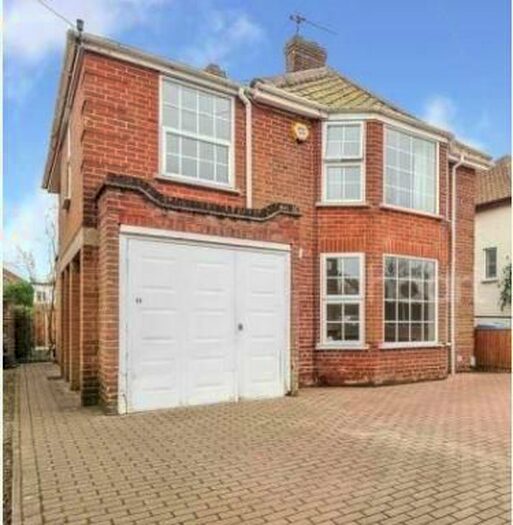 6 Bedroom Detached House To Rent In De Hague Road, Norwich, NR4
