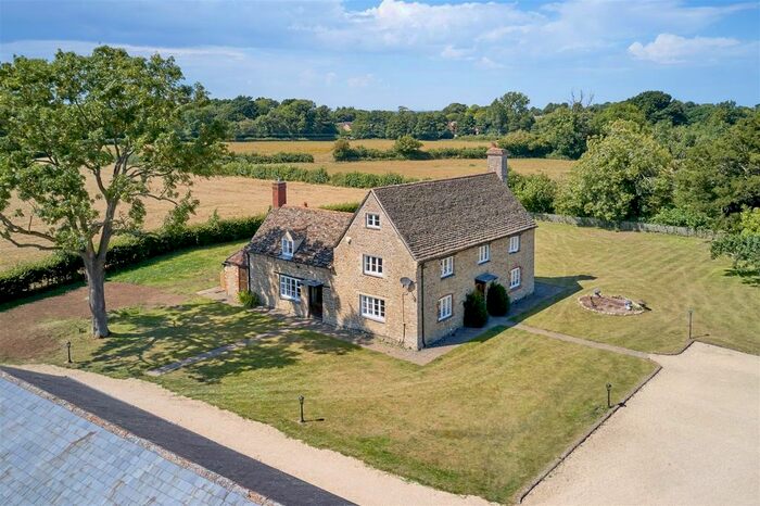 5 Bedroom Property To Rent In Appleton, Abingdon OX13