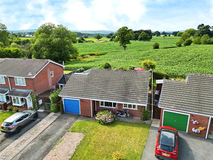 3 Bedroom Bungalow For Sale In Cambrian Avenue, Whittington, Oswestry, Shropshire, SY11