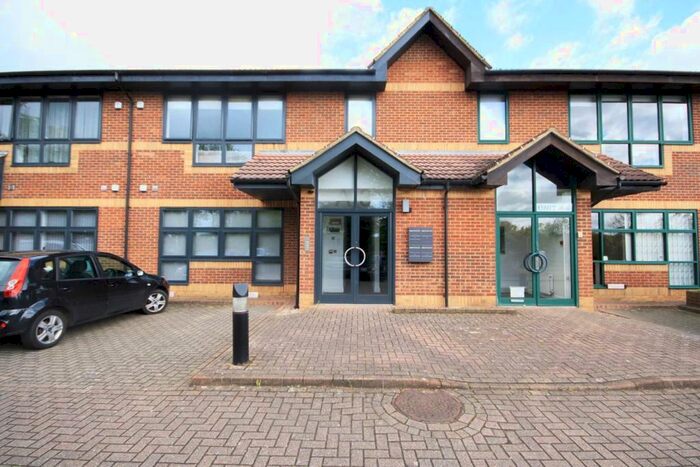 1 Bedroom Flat To Rent In Kingsway Business Park, Oldfield Road, Hampton, TW12