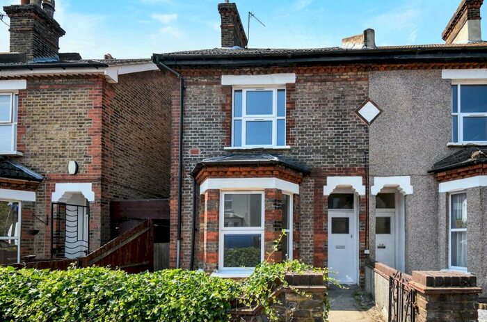 1 Bedroom Flat To Rent In West Street Bromley, BR1