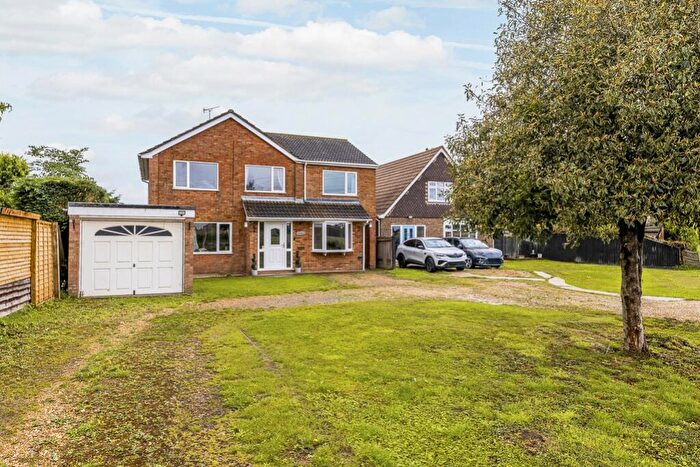 4 Bedroom Detached House For Sale In Sarah Gate Lane, Quadring, PE11