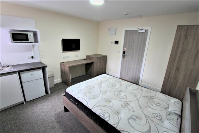 Studio To Rent In Clay Lane, Coventry, CV2