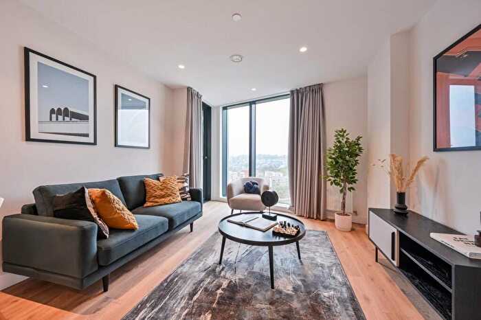 1 Bedroom Flat To Rent In Pinnacle Tower, Lewisham, London, SE13