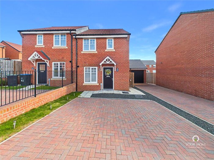 3 Bedroom Semi Detached House For Sale In Plantation Close, Pelton Fell, Chester Le Street, Durham, DH2