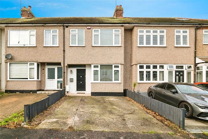 3 Bedroom Terraced House For Sale In Wilton Drive, Romford, RM5