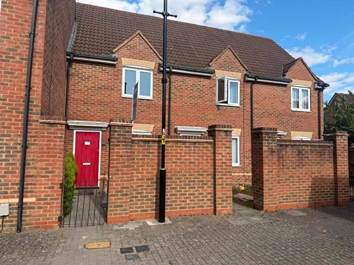 2 Bedroom Terraced House To Rent In Sandhill Way, Aylesbury, Buckinghamshire, HP19