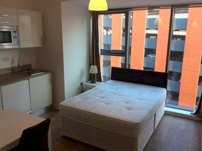Flat To Rent In 2 Moorfields, , , L2