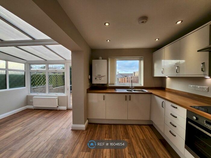 3 Bedroom Terraced House To Rent In Kingsway, St. George, Bristol, BS5