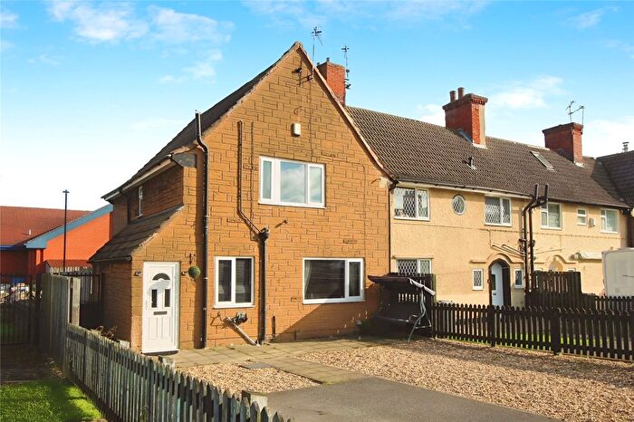3 Bedroom End Of Terrace House To Rent In The Crescent, Woodlands, Doncaster, South Yorkshire, DN6