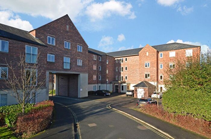 2 Bedroom Flat To Rent In Heron House, Brinkworth Terrace, York, YO10