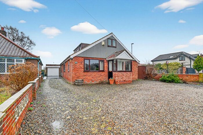 5 Bedroom Detached Bungalow For Sale In Stockton Lane, York, YO31