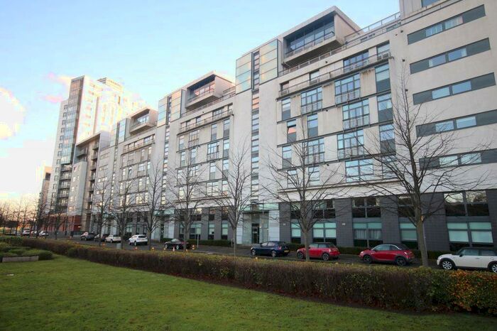 2 Bedroom Flat To Rent In Glasgow Harbour Terraces, Glasgow, G11
