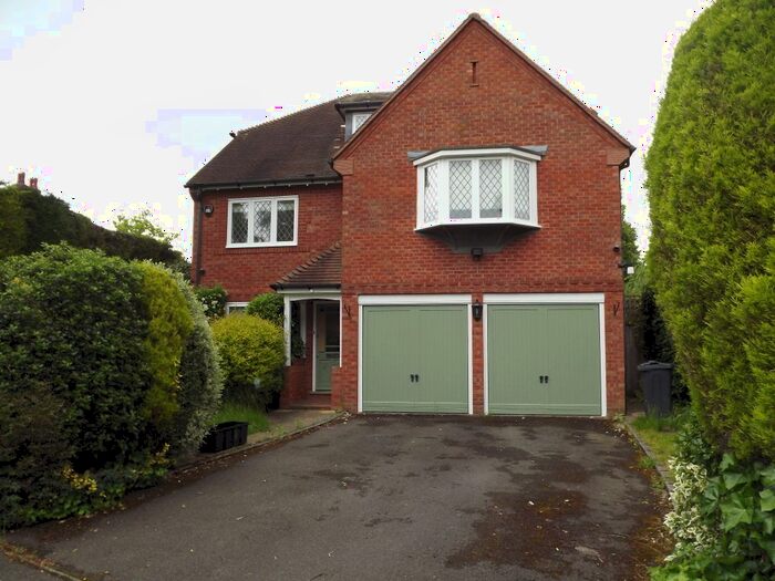 5 Bedroom Detached House To Rent In The Boulevard, Sutton Coldfield, B73