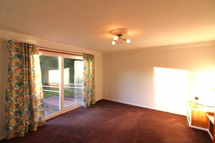 2 Bedroom Bungalow To Rent In Norwich Gardens, Bulwell, NG6