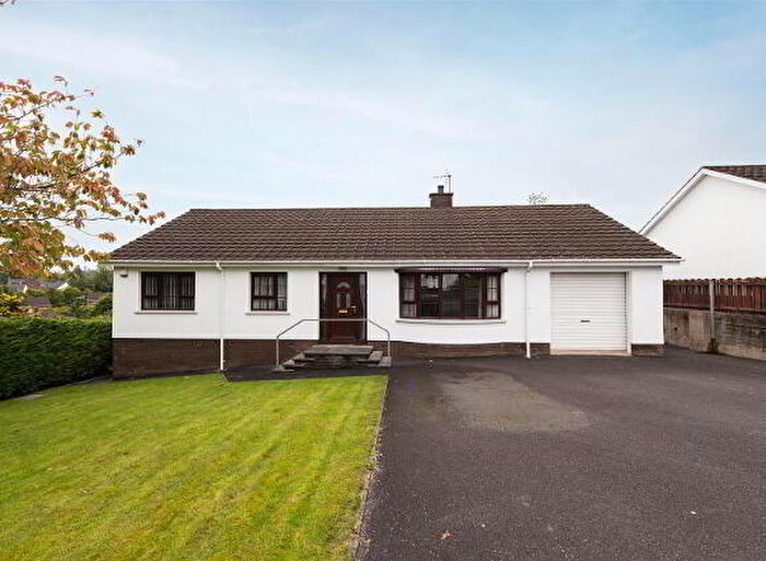 3 Bedroom Detached Bungalows For Sale In Jubilee Heights, Dromore, BT25